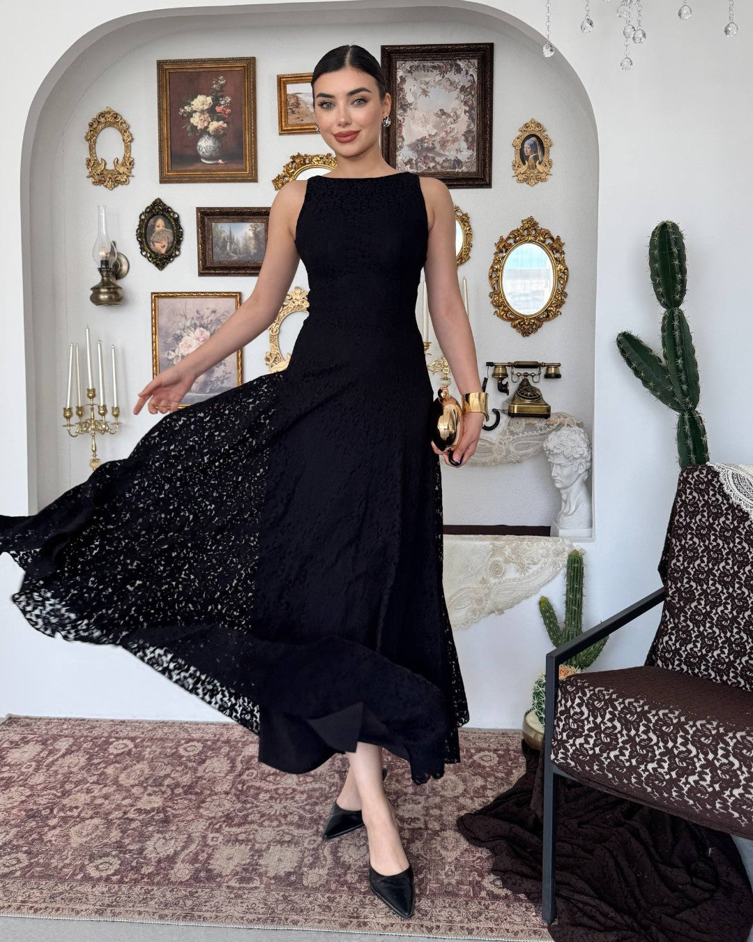 Elegant Waistline Lace Dress
