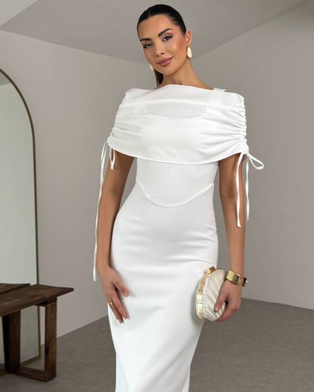 Élodie Occasion Cape Dress