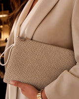 Essential Tablet Clutch
