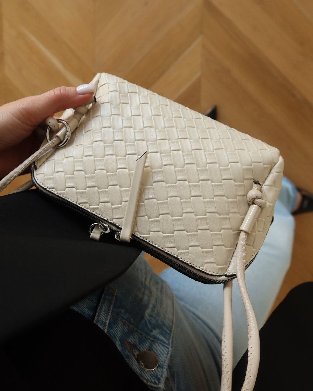 Essential Woven Mini Shoulder Bag