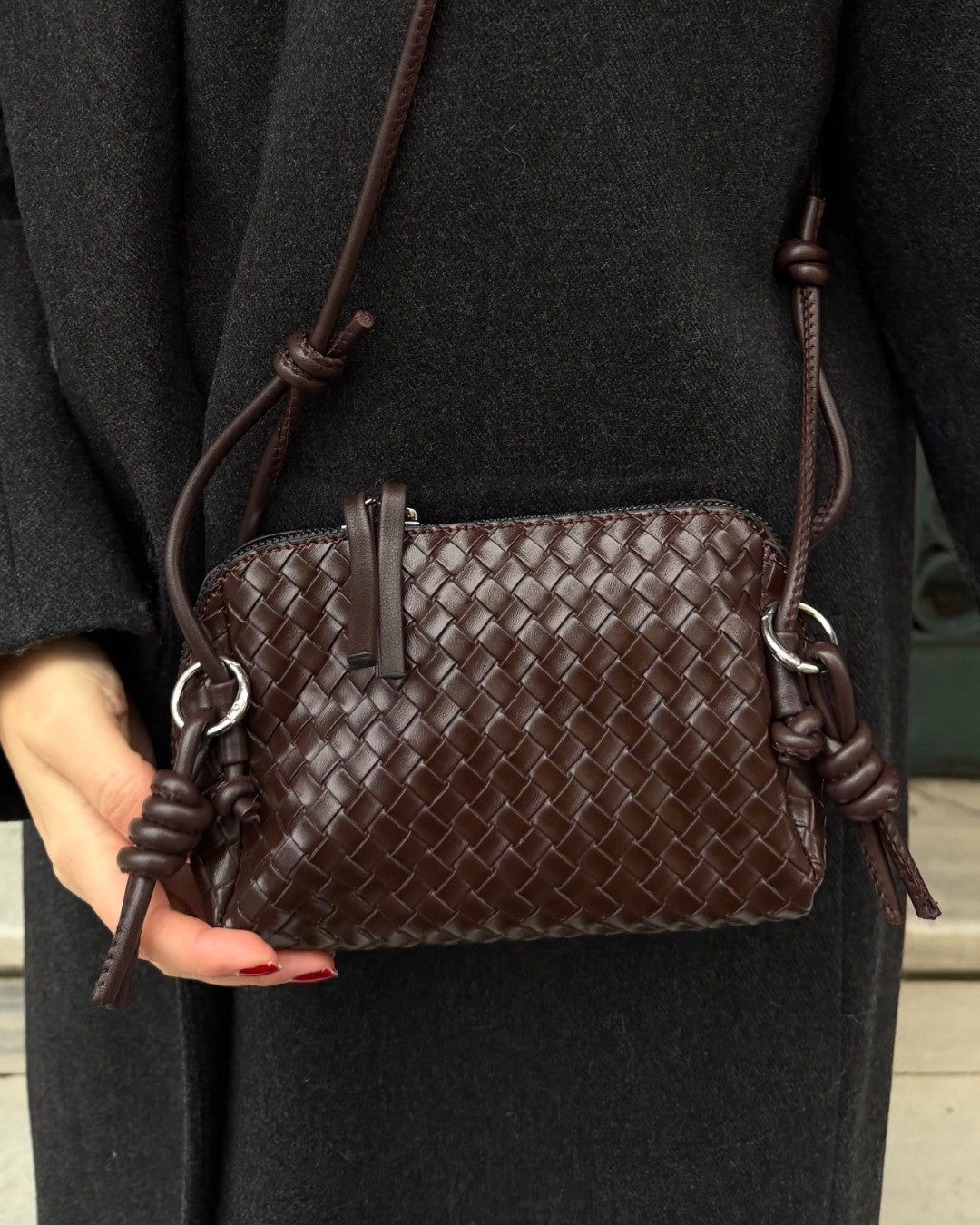 Essential Woven Mini Shoulder Bag