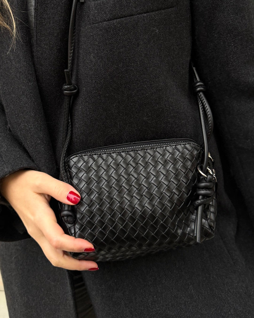 Essential Woven Mini Shoulder Bag