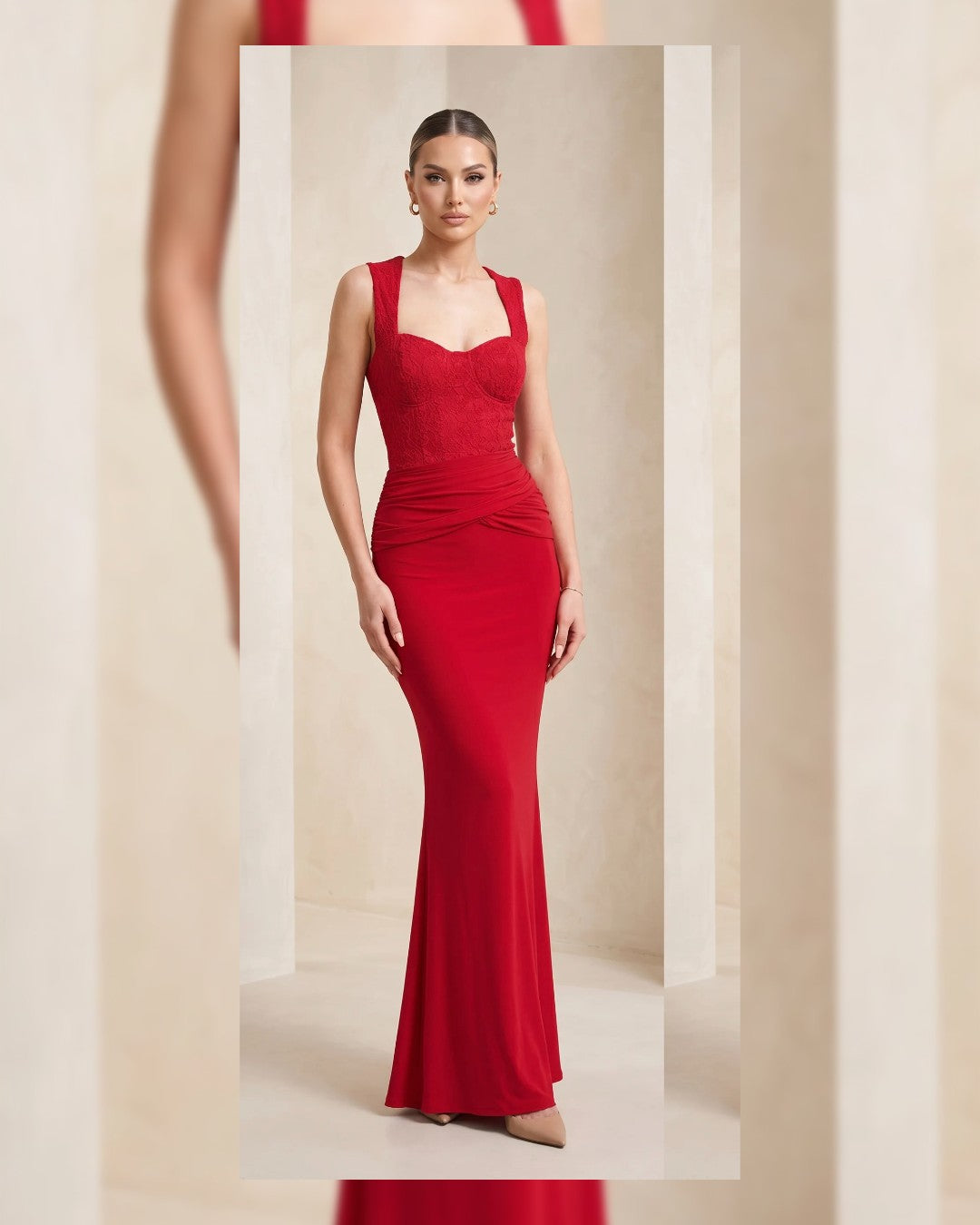 Étoile Lace Gown