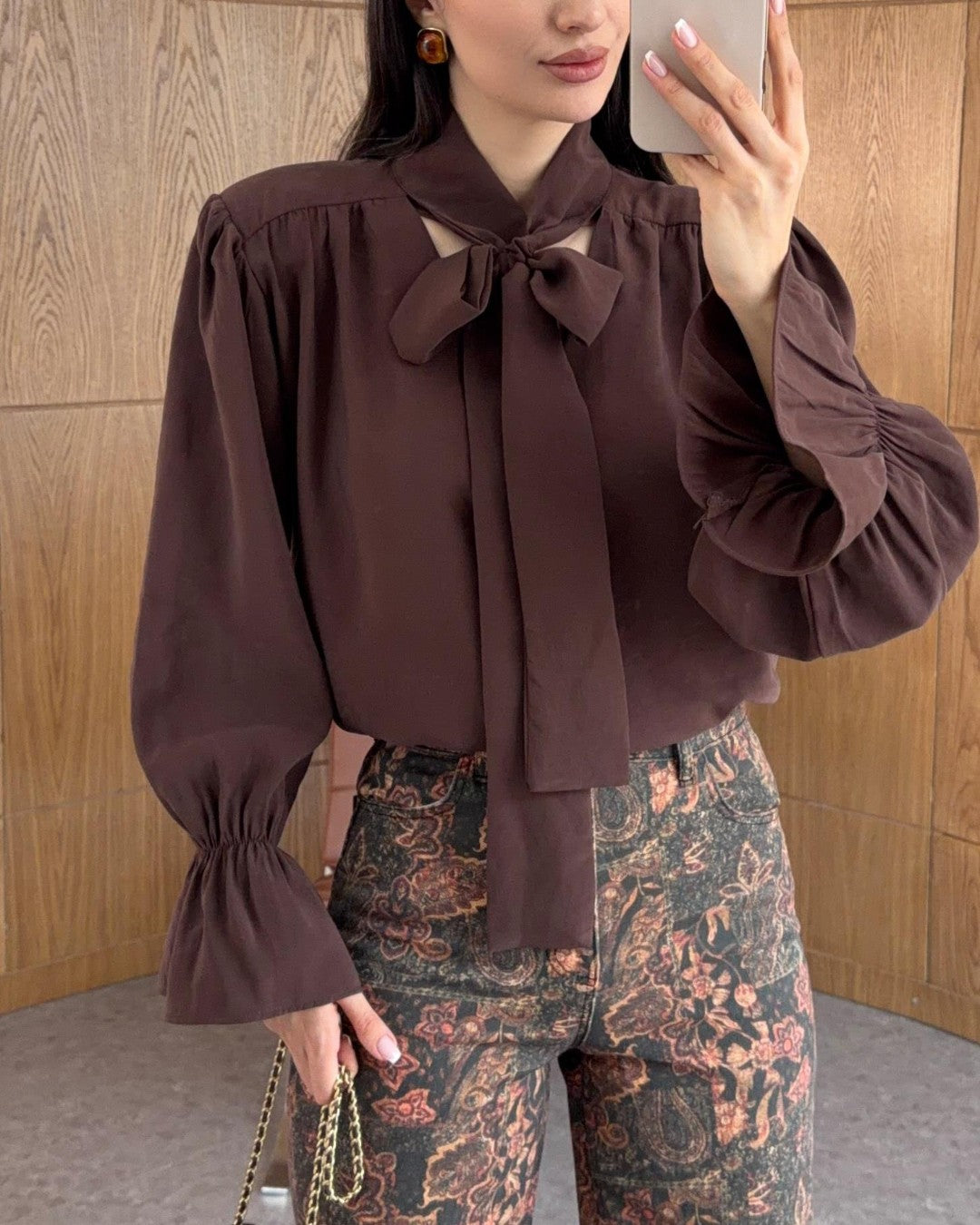Feminine Bow Tie Blouse