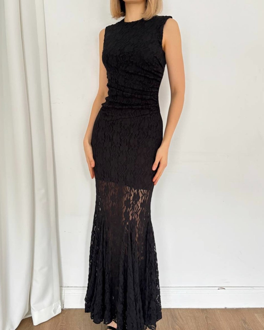 Lace Mermaid Maxi Dress