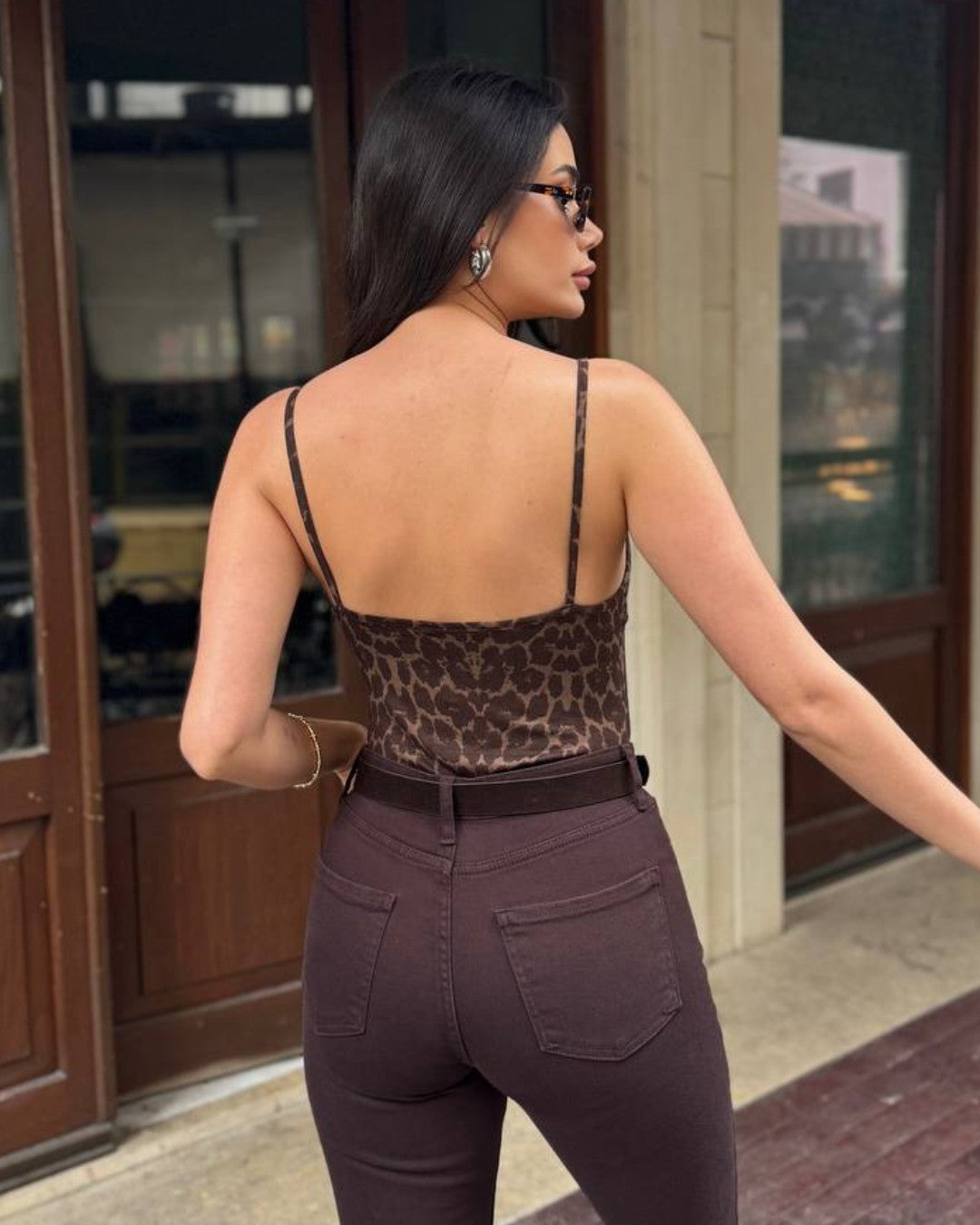 Leopard Lace Essential