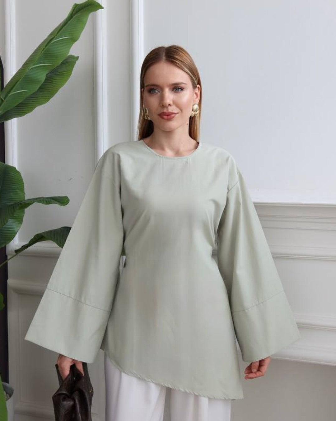 Luna Asymmetric Top