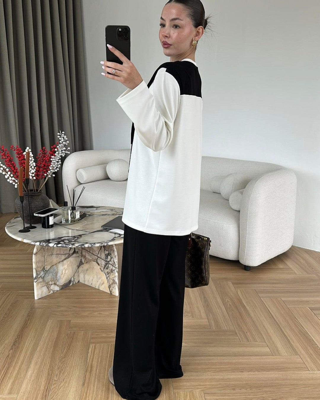Minimal Scarf Lounge Set