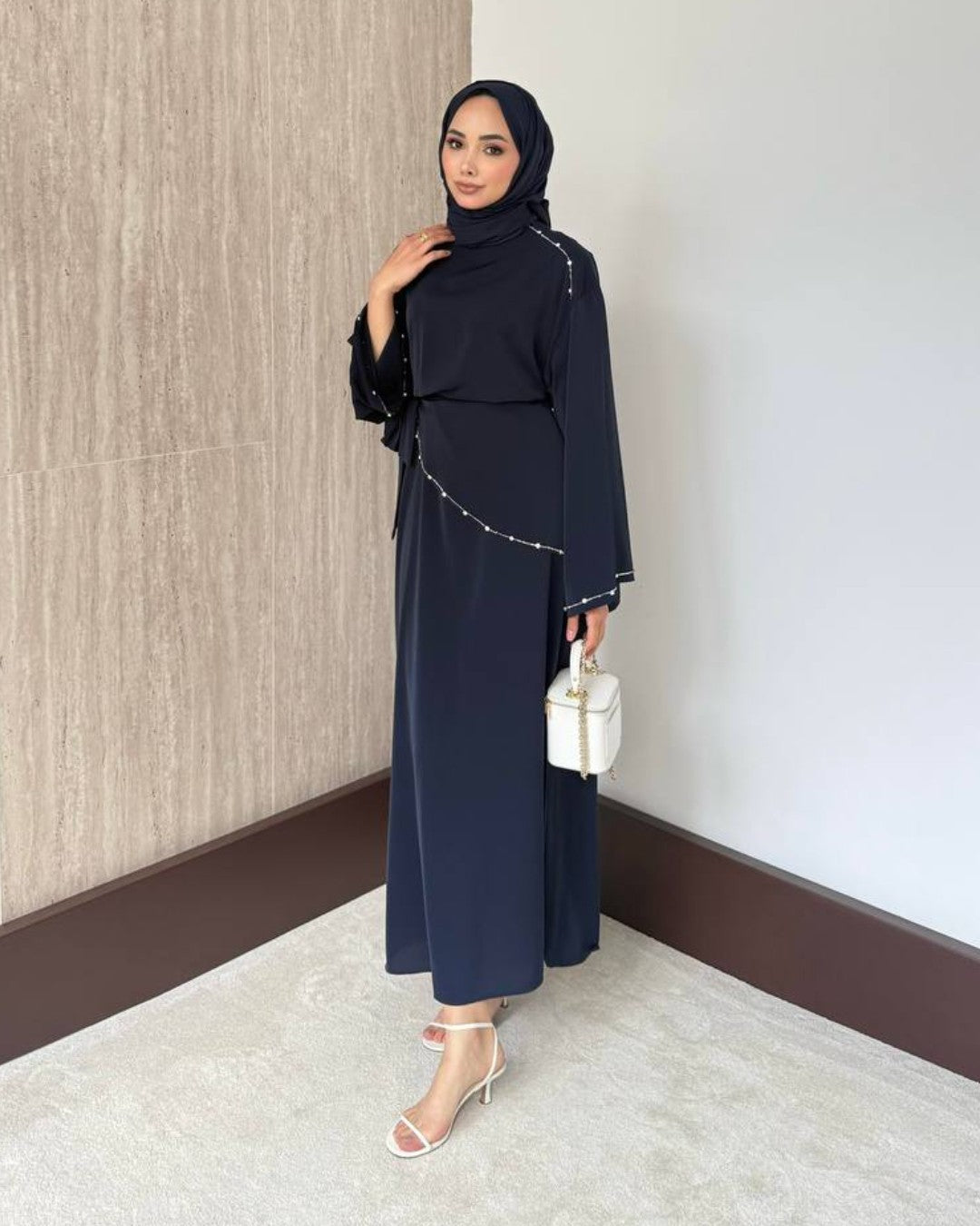 Modest Pearl Set