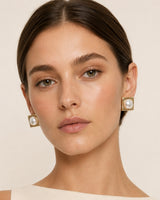 Palais Pearl Square Studs