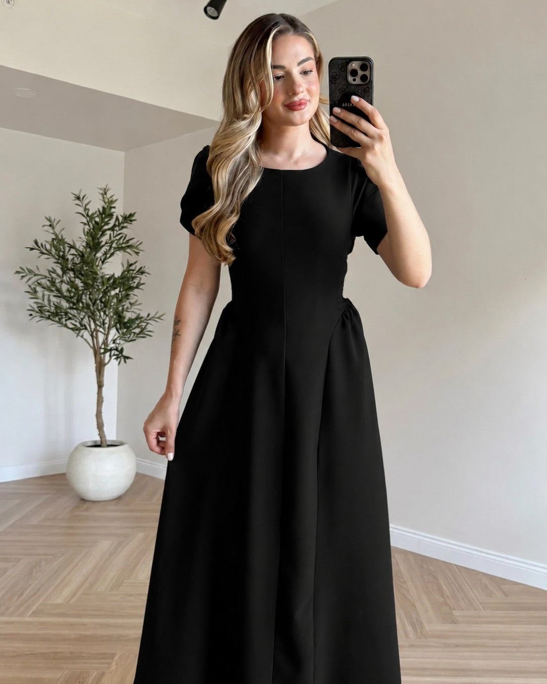 Scarlet Midi Dress