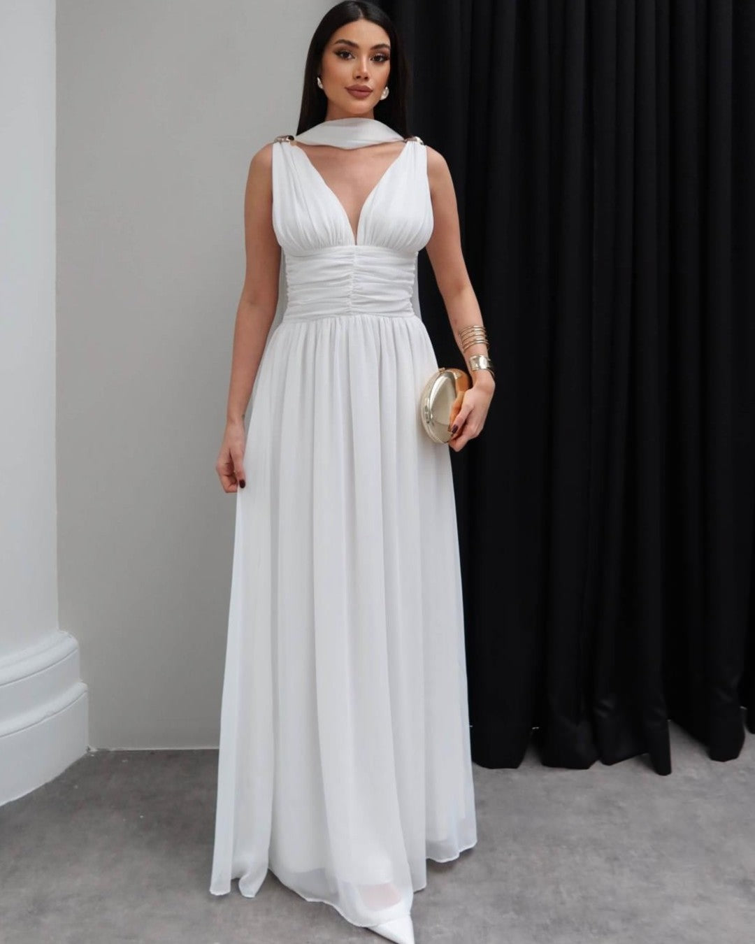 Sculpted Waist Flow Maxi Dress