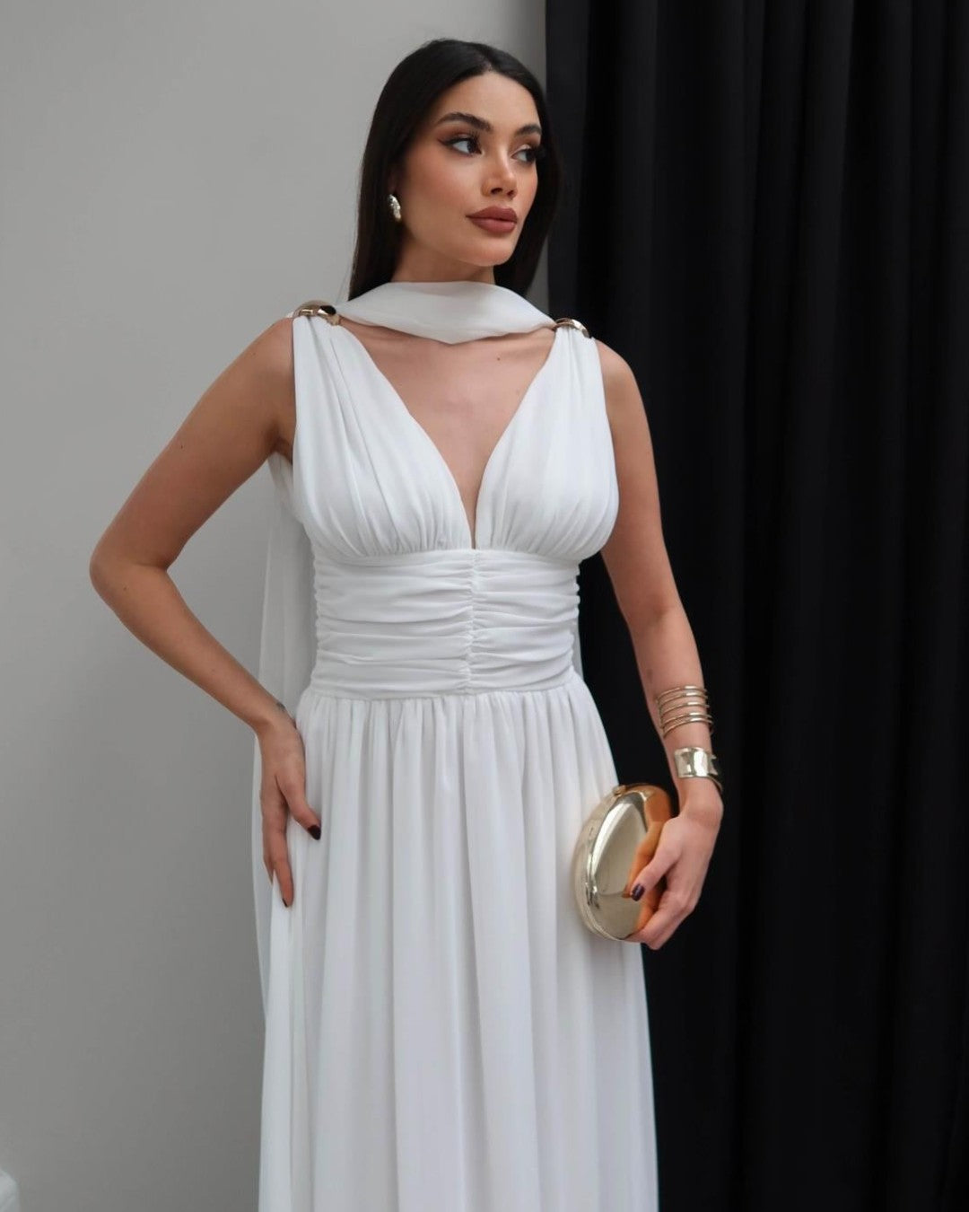 Sculpted Waist Flow Maxi Dress