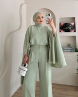The Arabella Cape Set