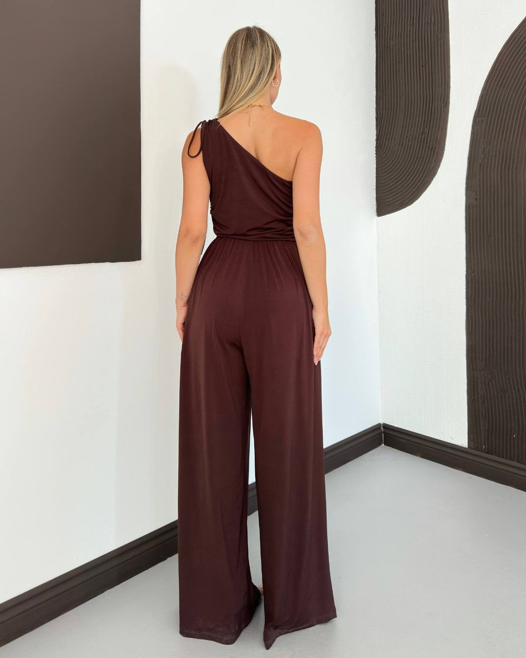 The One-Shoulder Jumpsuit