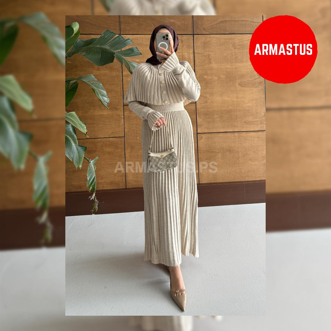 Two Piece Set