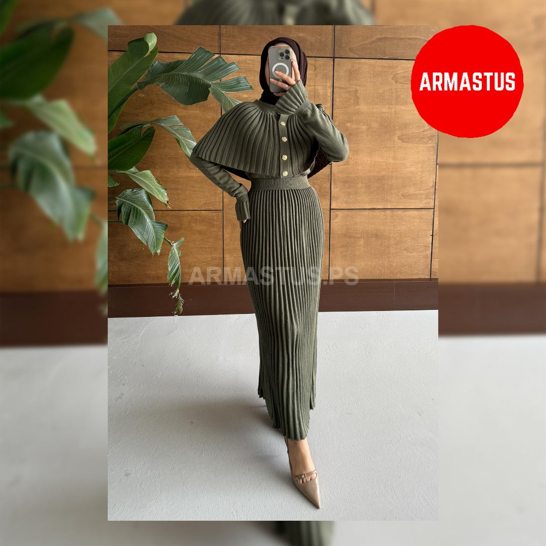 Two Piece Set
