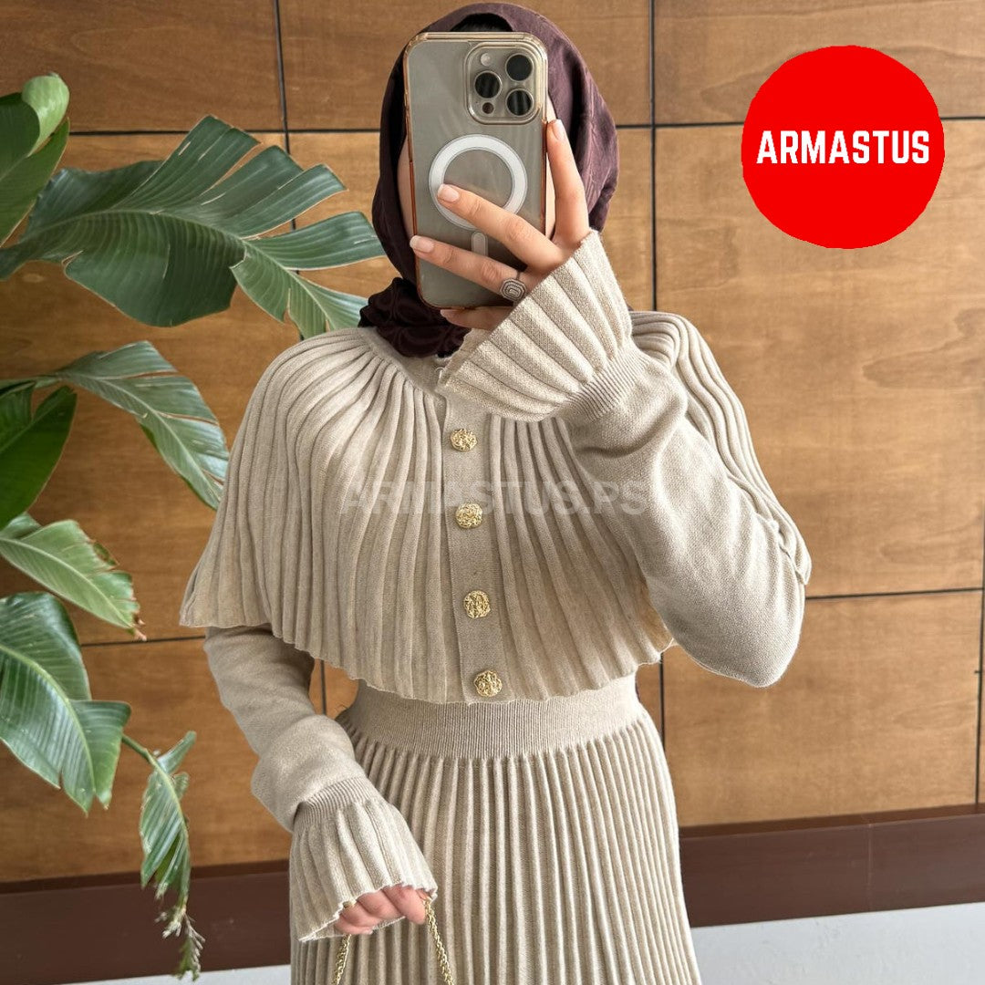 Two Piece Set