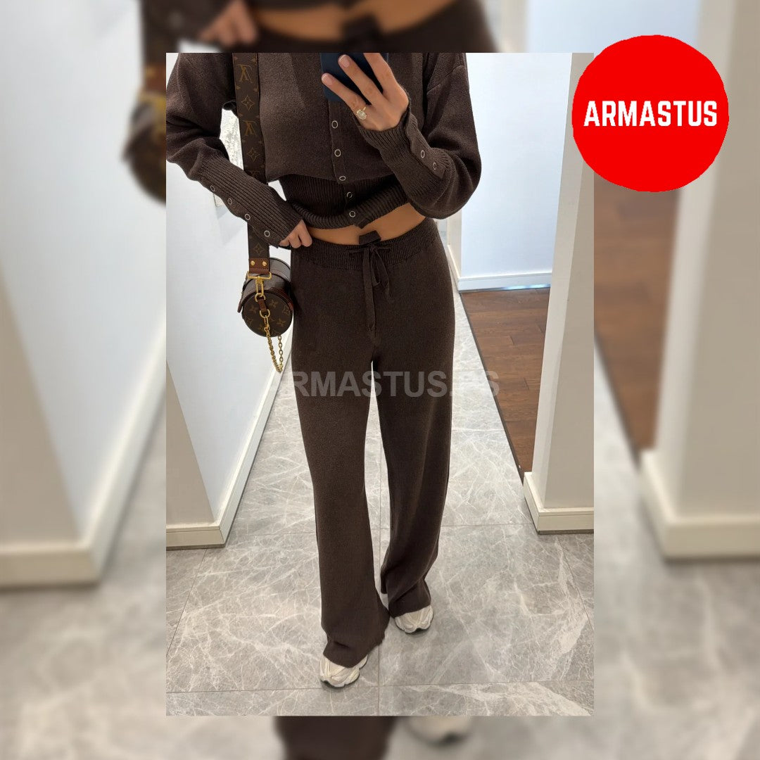 Two Piece Set