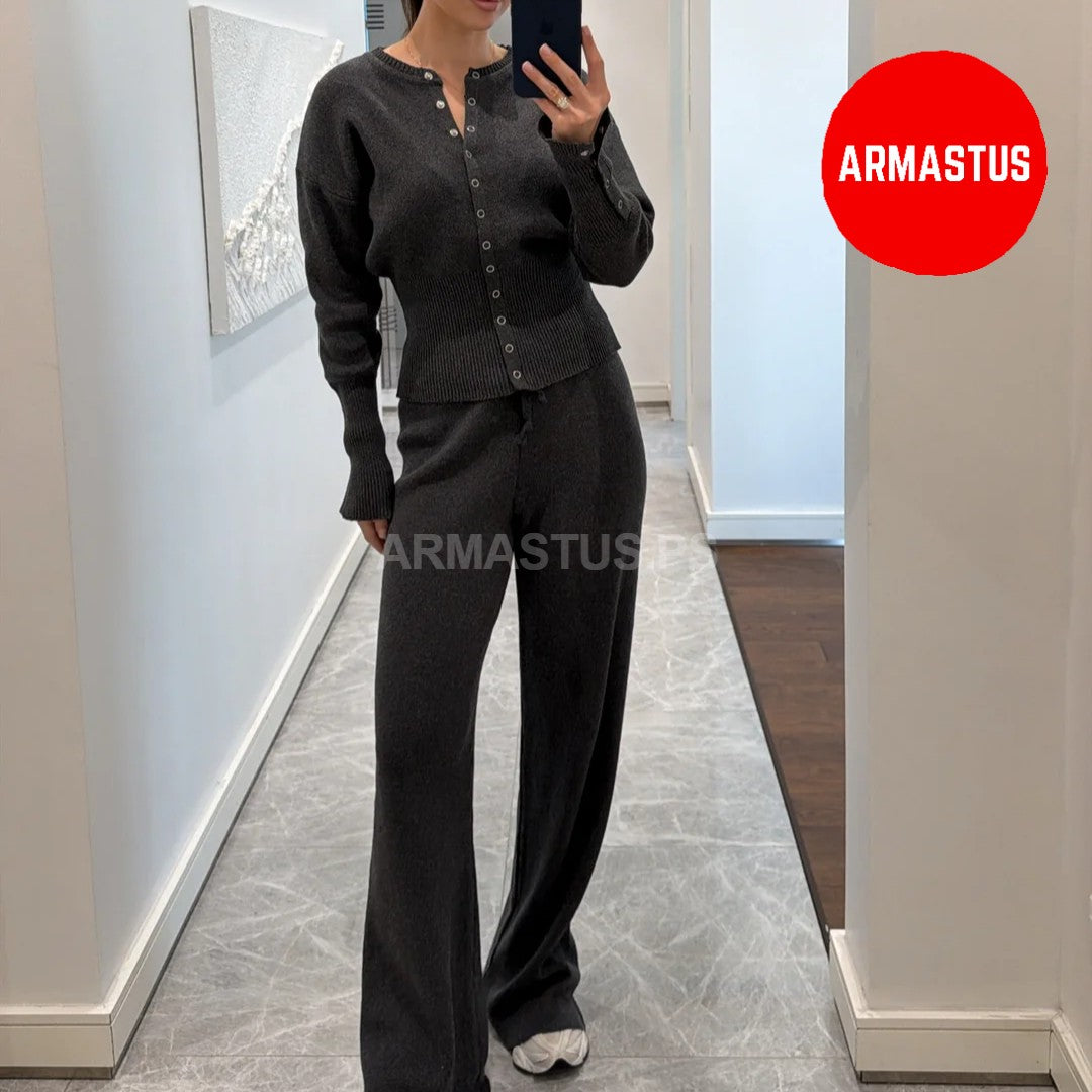 Two Piece Set