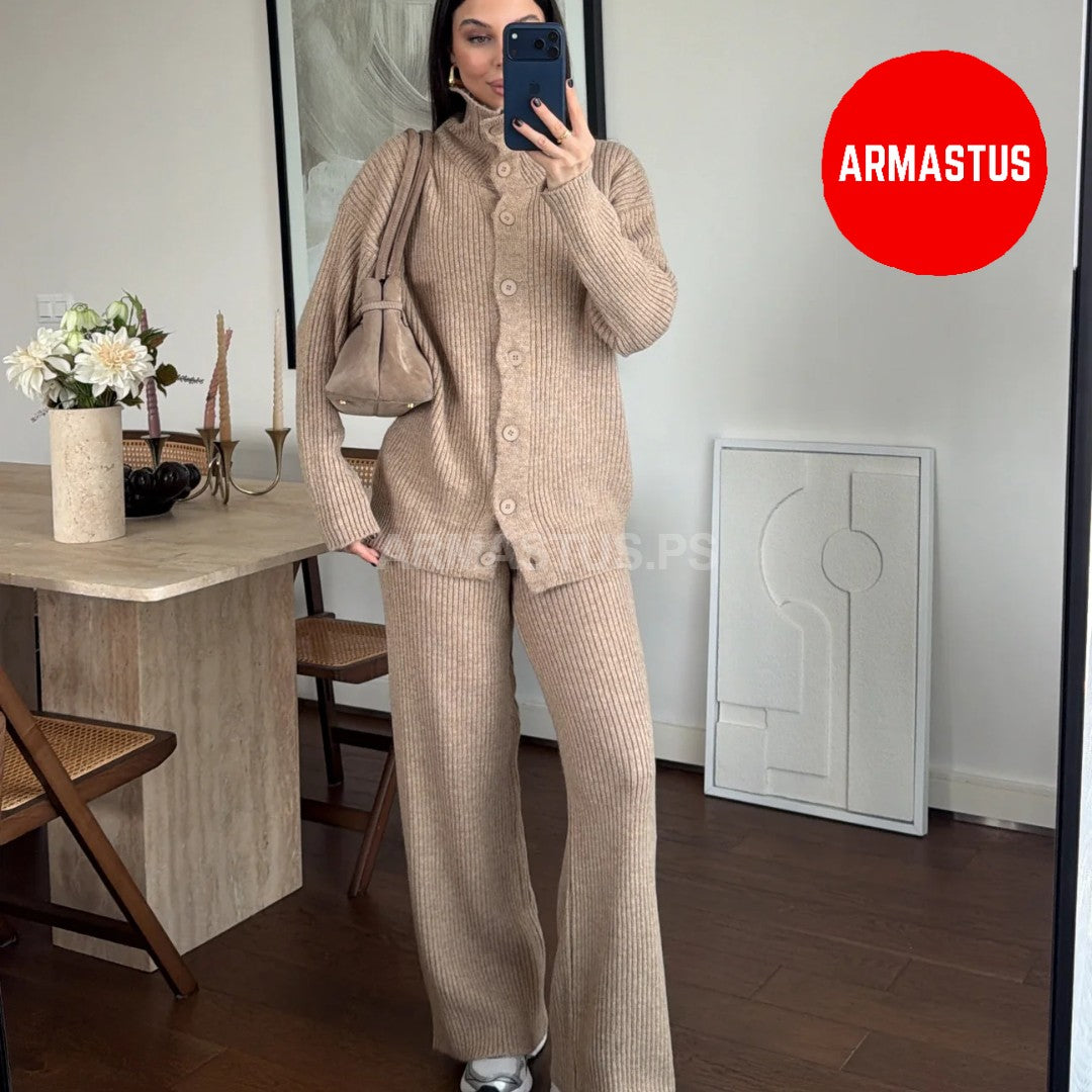 Two Piece Set