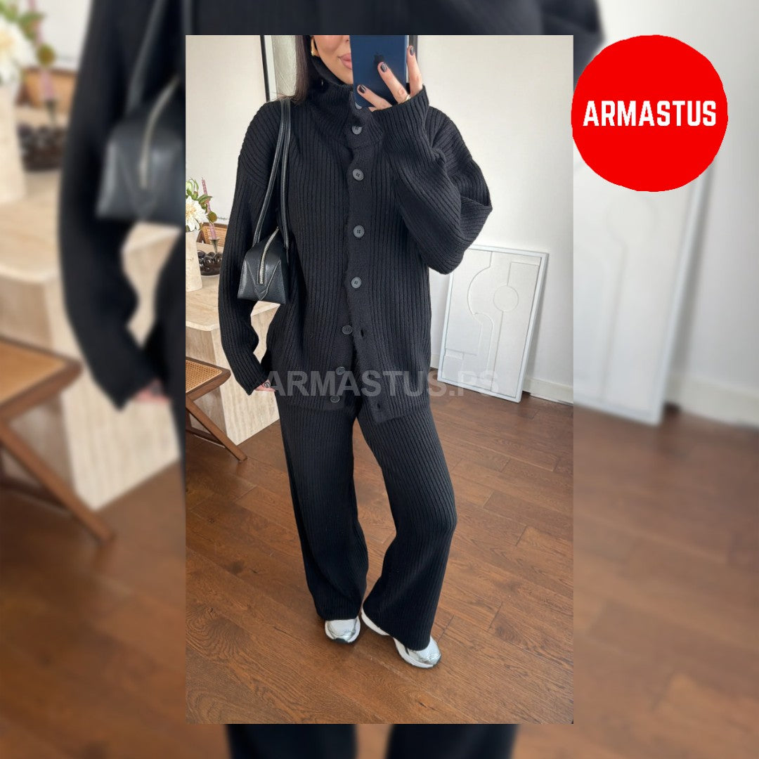 Two Piece Set