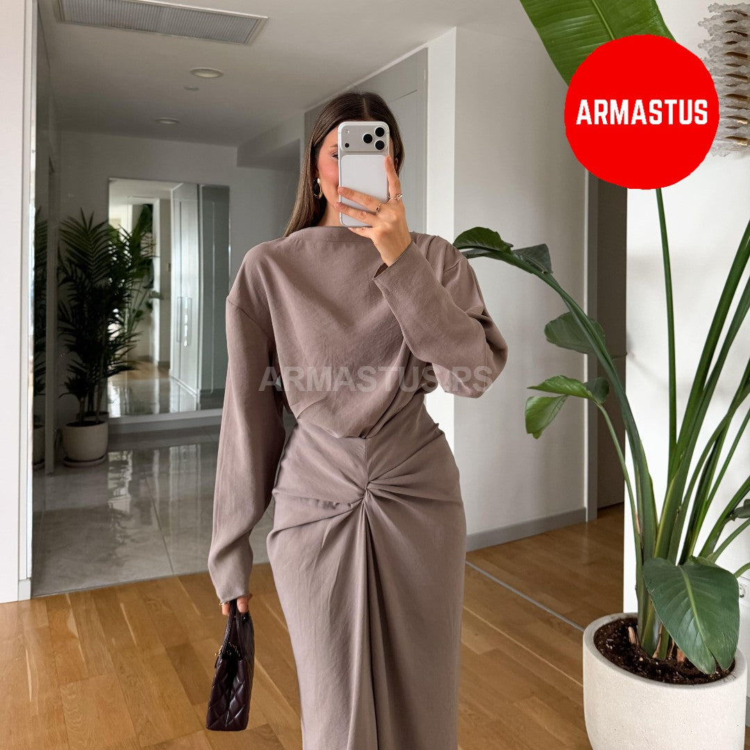 Two Piece Set