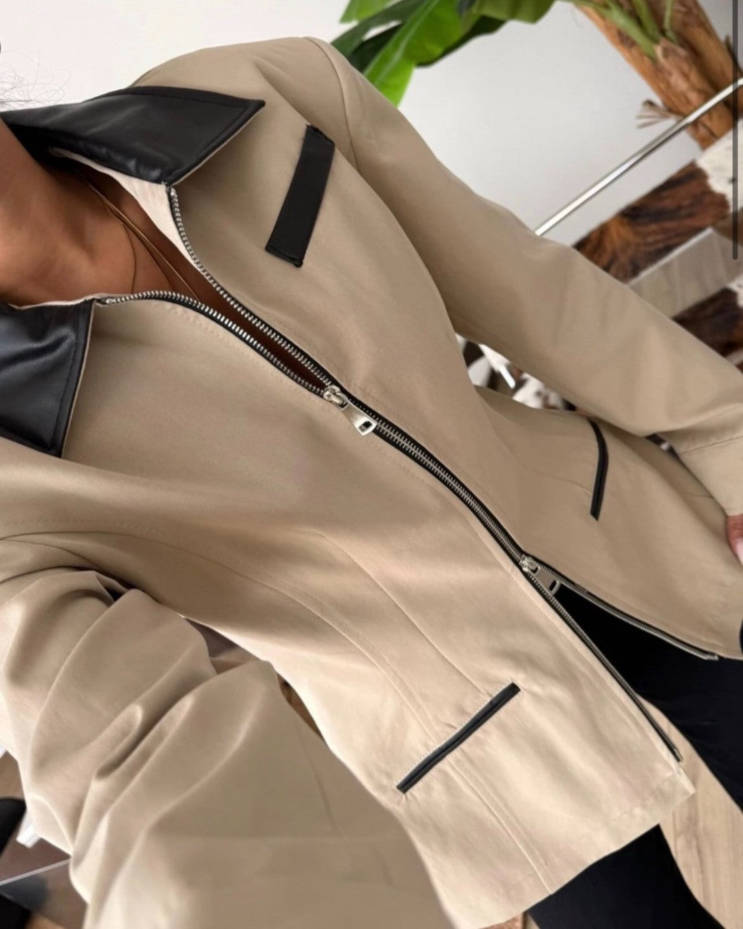 Two-Tone Collared Zip Jacket