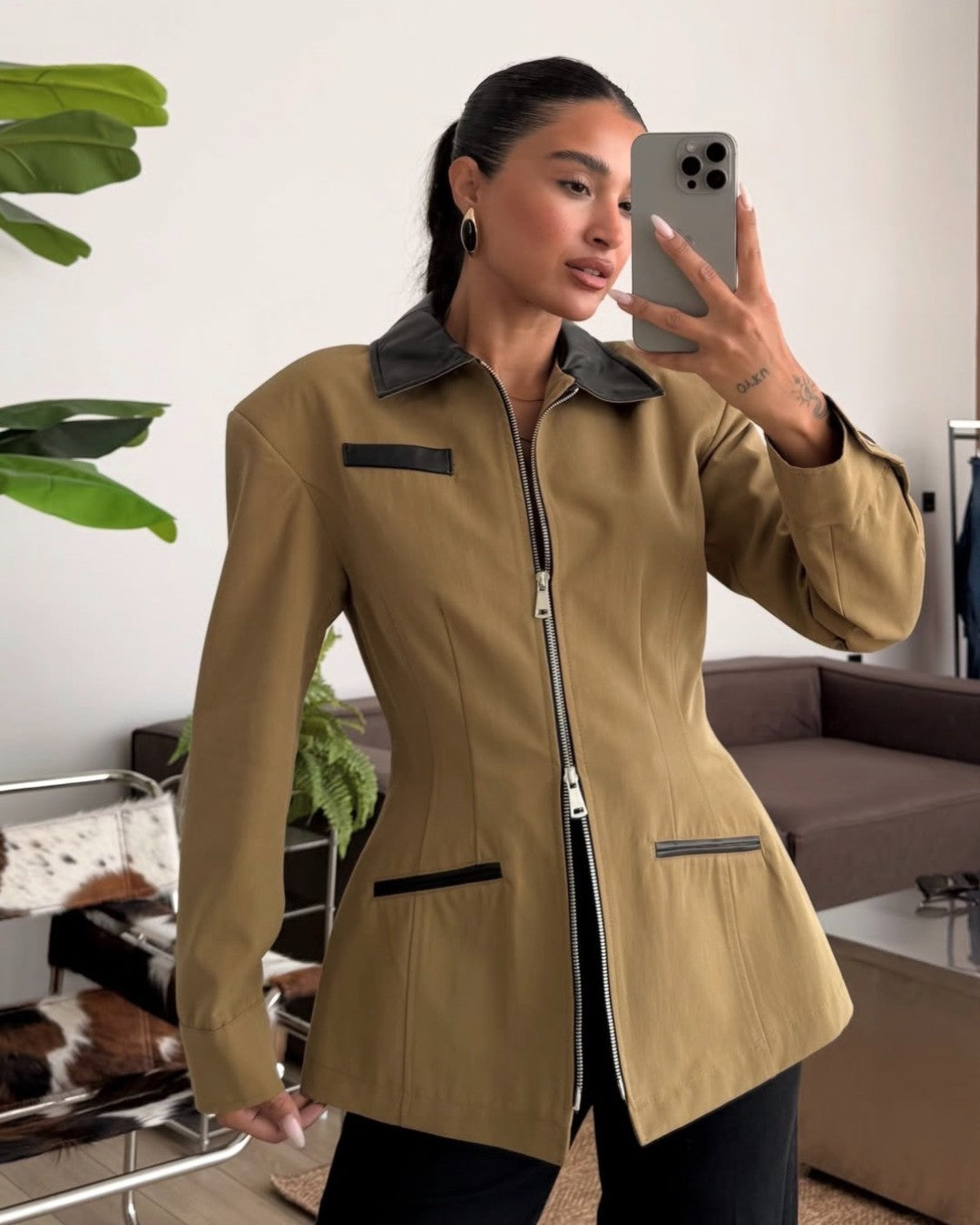 Two-Tone Collared Zip Jacket