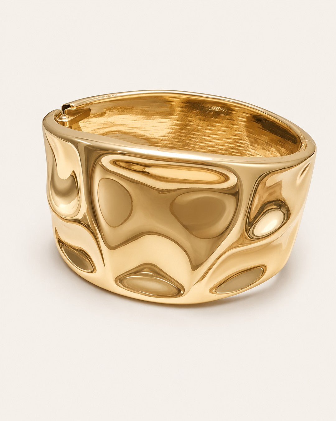Vale Gold Cuff
