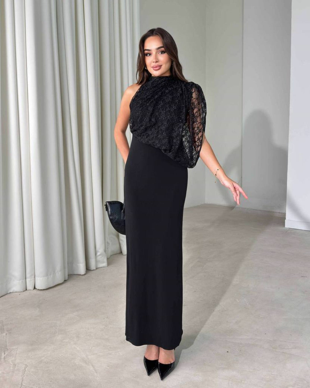 Vespera Lace Dress