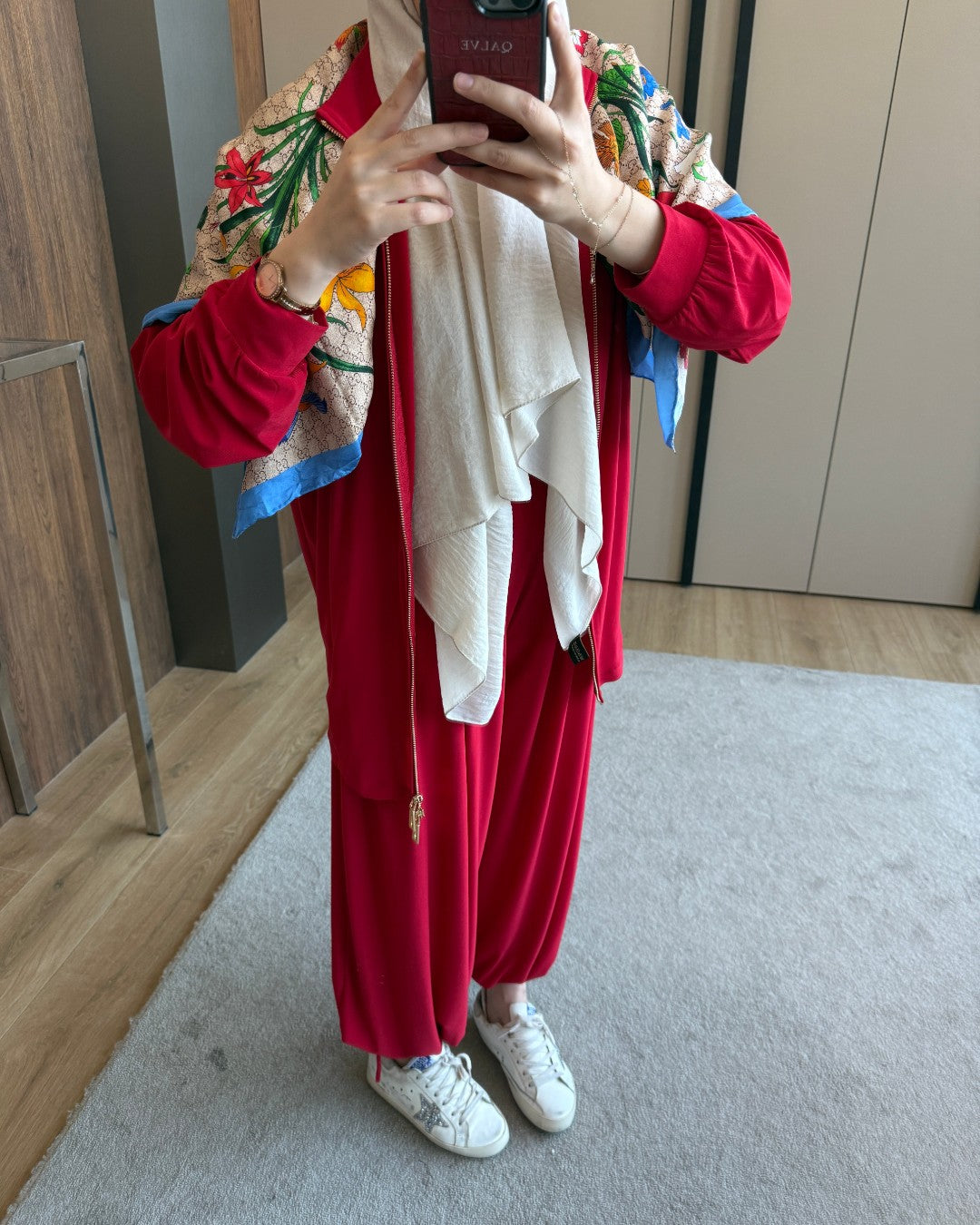 Veyra Lounge Set
