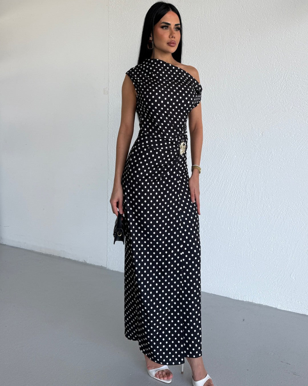 Vintage Off-Shoulder Dress