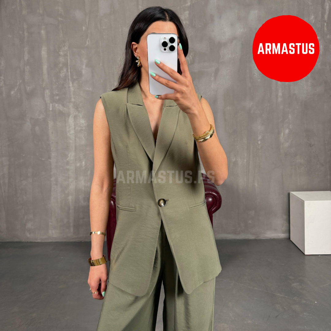 Two Piece Set