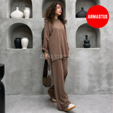 Two Piece Set