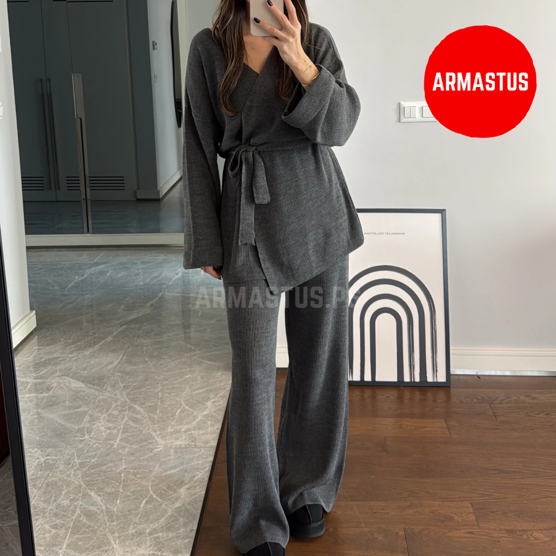 Two Piece Set