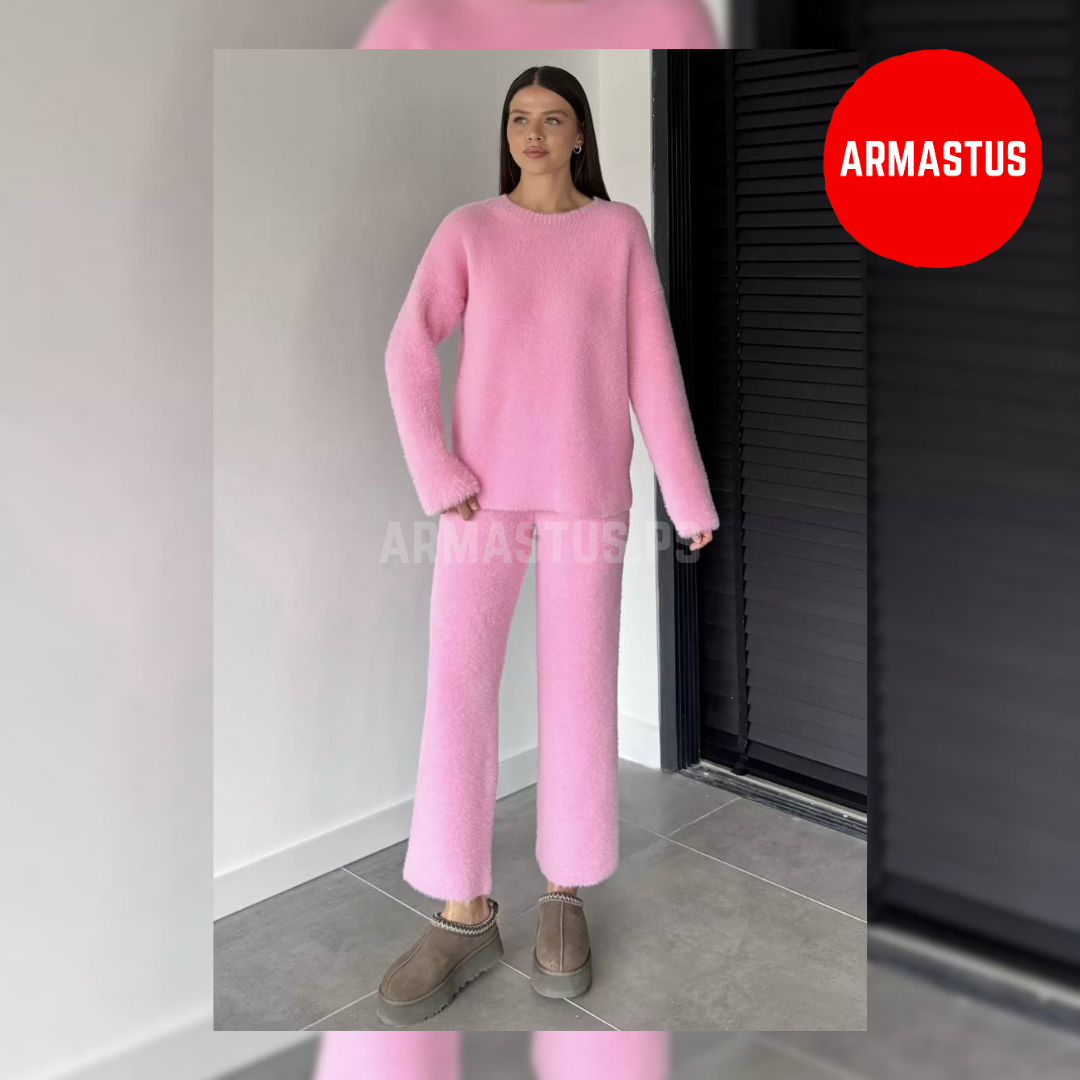 Two Piece Set