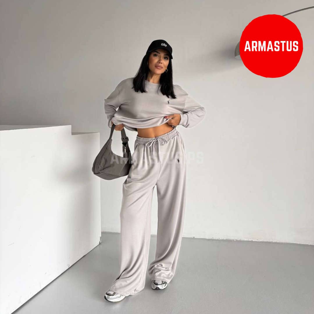 Two Piece Set
