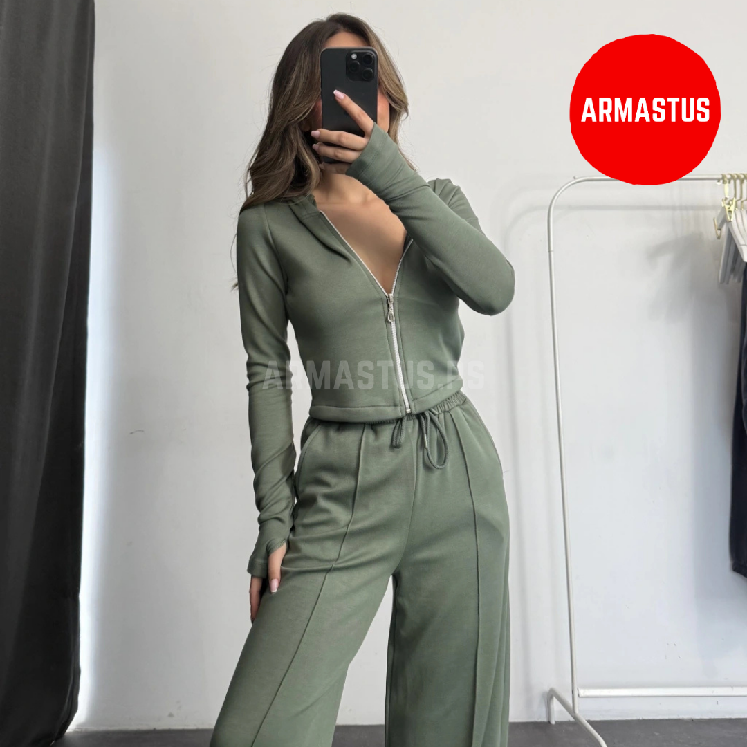 Two Piece Set