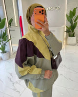 Colorblock Track Set - Zeti - three-quarter view