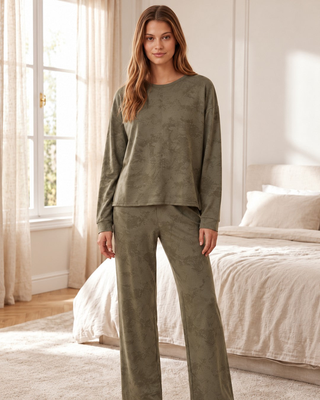 Nightwear - Zeti - front view