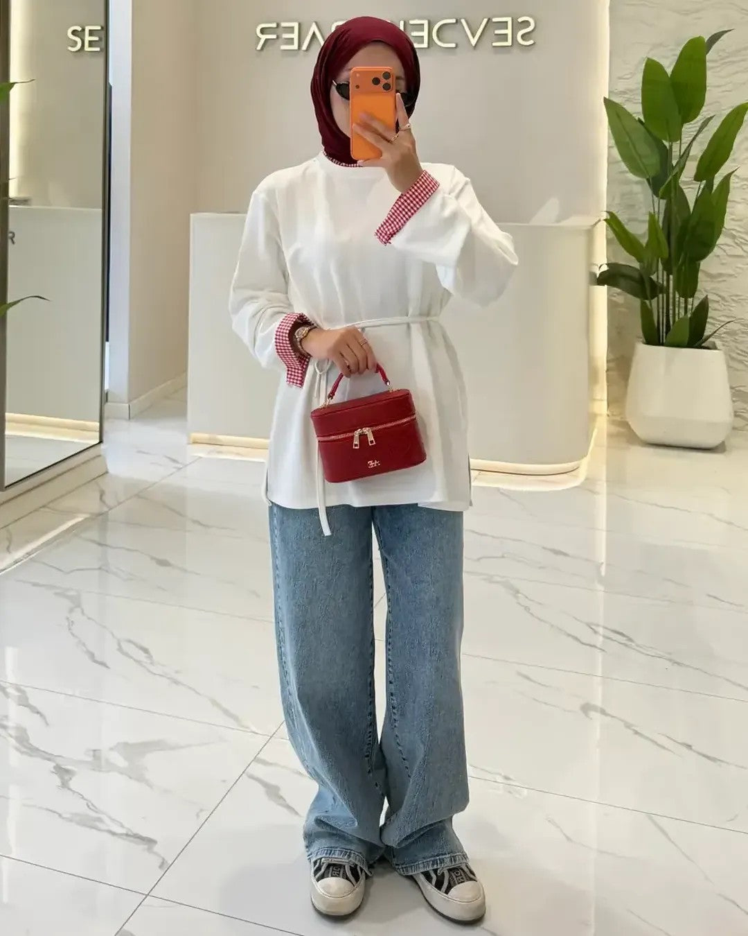 Top + Belt - White - front view