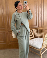 Two Piece Set - Zeti - three-quarter view