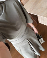 Asymmetric Ruffle Flow Set