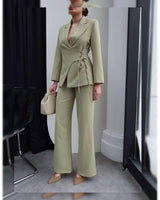 Atelier Muse Suit