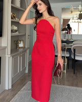 Avessa Sculpted Midi Dress