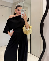 Chic Flow One-Shoulder Set