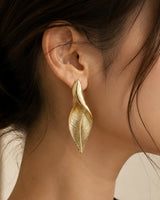 Golden Petal Drops