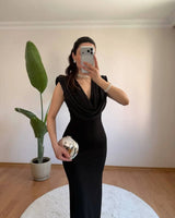 La Nuit Maxi Evening Dress
