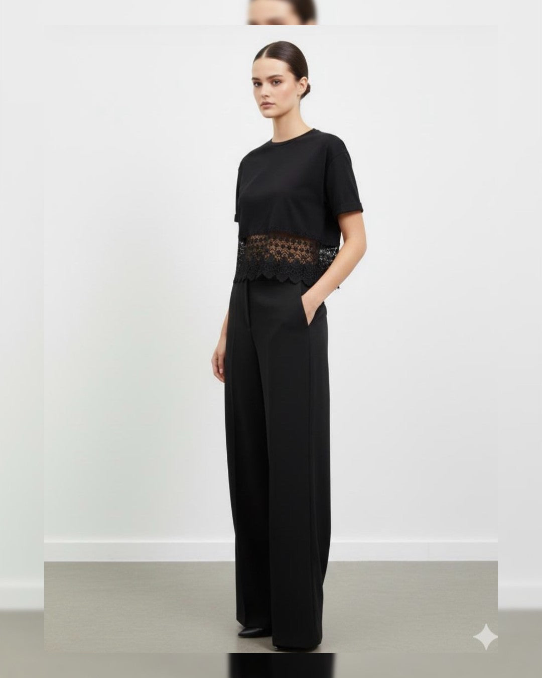 Lace Trim Cropped T-Shirt